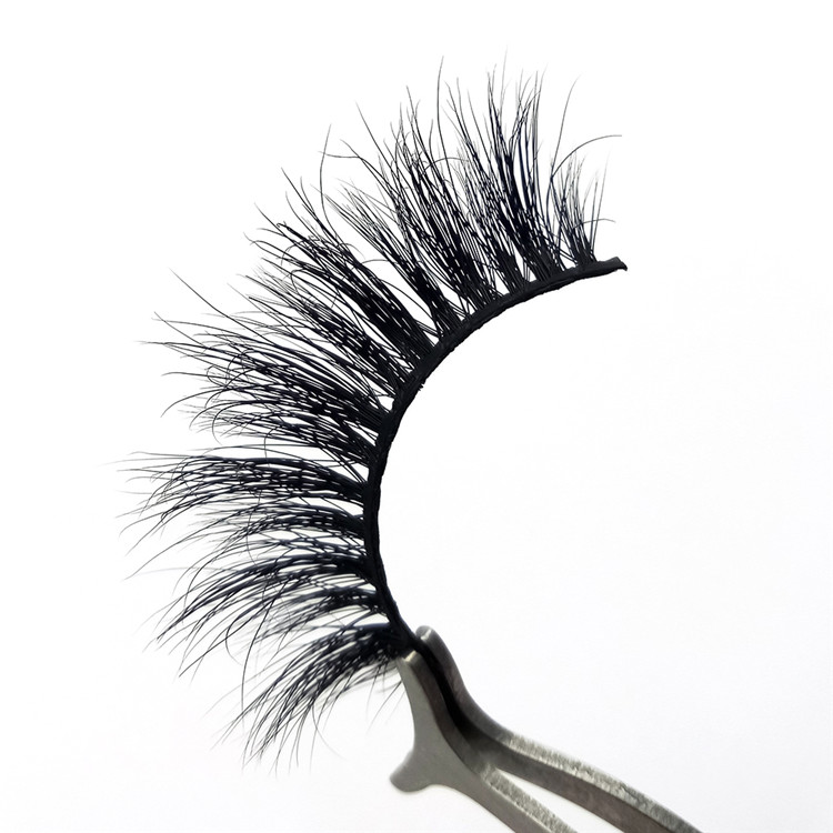 mink eyelash distributor.jpg